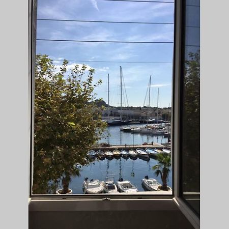 La Ciotat - Magnifique Appartement Climatise Sur Le Port Exterior foto