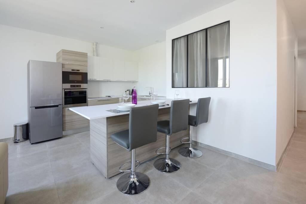 La Ciotat - Magnifique Appartement Climatise Sur Le Port Exterior foto