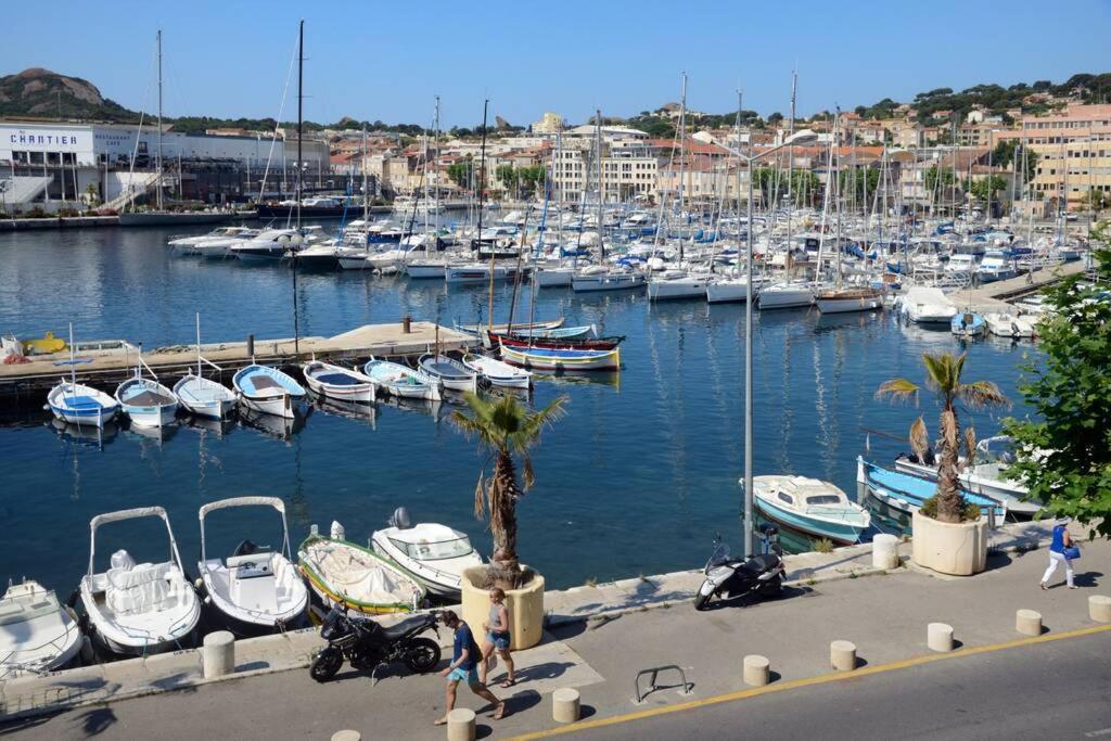 La Ciotat - Magnifique Appartement Climatise Sur Le Port Exterior foto